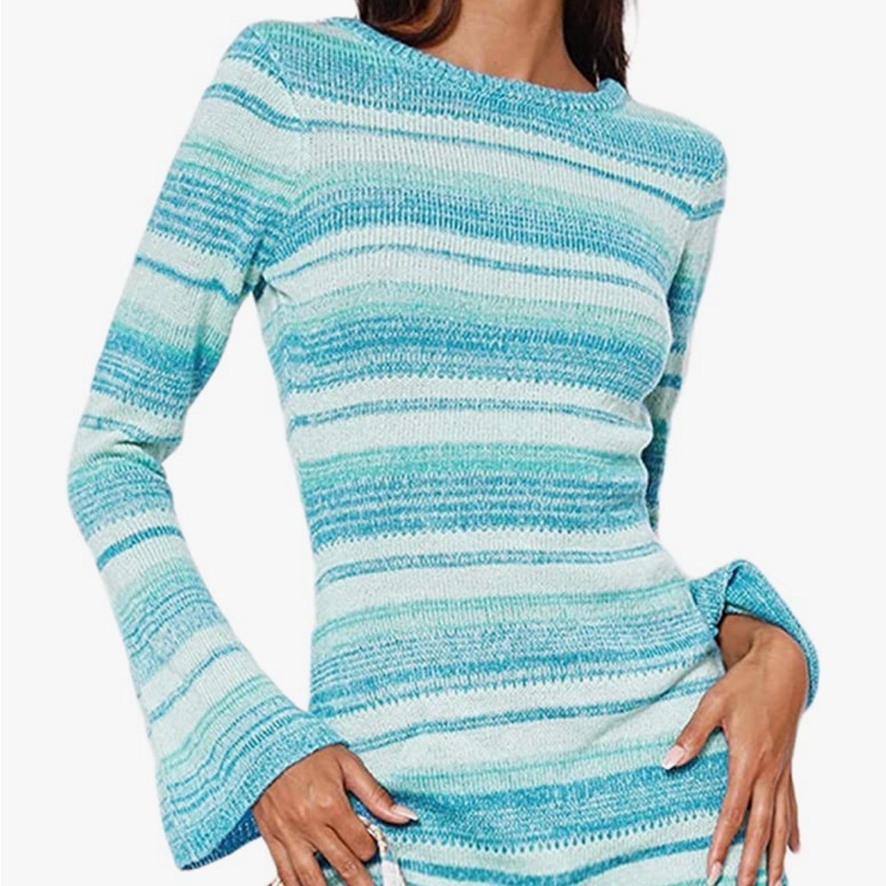 Knitted long sleeve dress